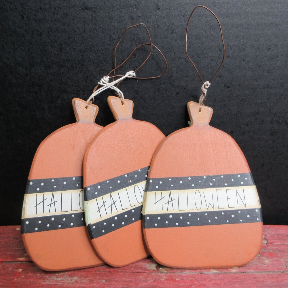 Set of 3 Collins Hand Painted Primitive Halloween Wood Ornaments Hanging Decor
